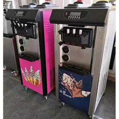 3つの味と1つの混合物を持つソフトアイスクリームマシン 120kg容量