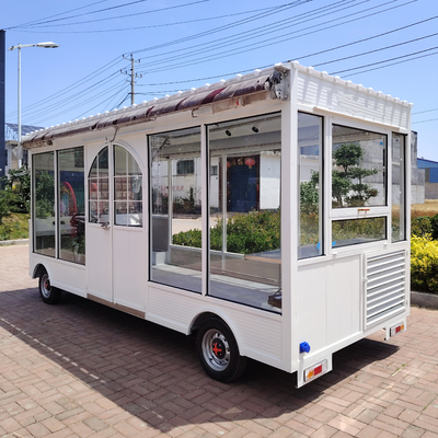 外部ワイヤまたは太陽光パネルで動いている スカーフバッグの靴のための移動服装店トレーラー