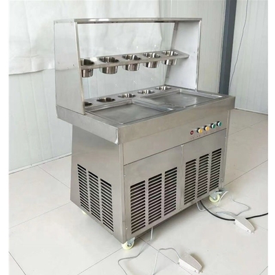 自家製のフルーツアイスクリームロールのためのダブルコンプレッサーミニフライドヨーグルトマシン