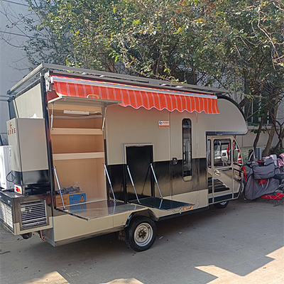 電気システム提供 オーダーメイドオフロード RV キャラバン キャンピングトレーラー 50L 冷蔵庫